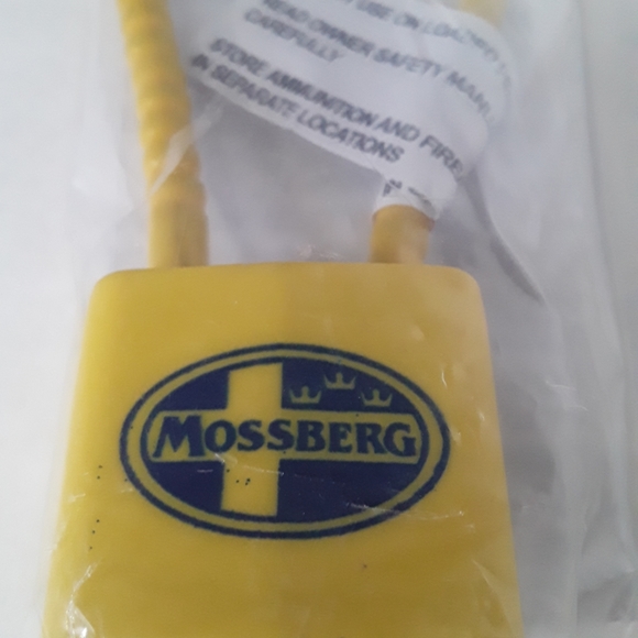 Mossberg Cablelock - Picture 2 of 4